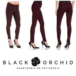 Black Orchid Black Jewel Mid Rise Skinny Jeans